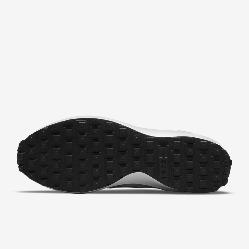 Nike New In Box Low Cut Retro Waffle Debut Authentic - Picture 4 of 5